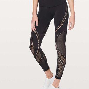 Lululemon Reveal Tight Precision 25"